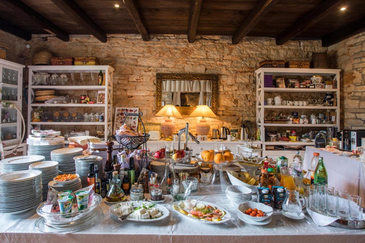 Boutique B&B Stancija 1904 Adults Only Светвинченат Экстерьер фото
