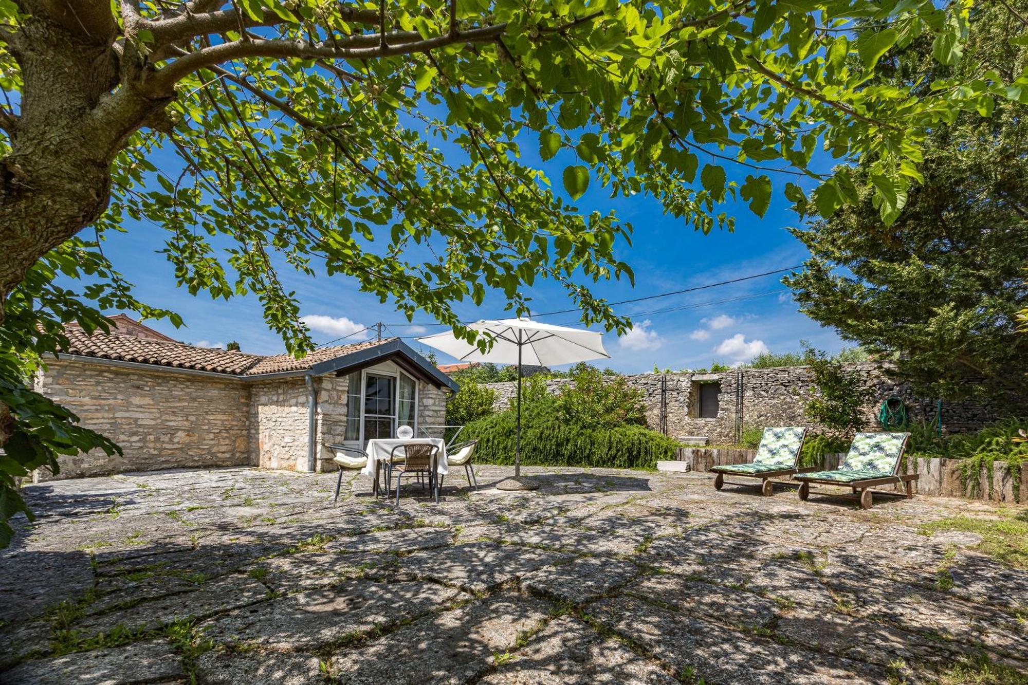 Boutique B&B Stancija 1904 Adults Only Светвинченат Экстерьер фото
